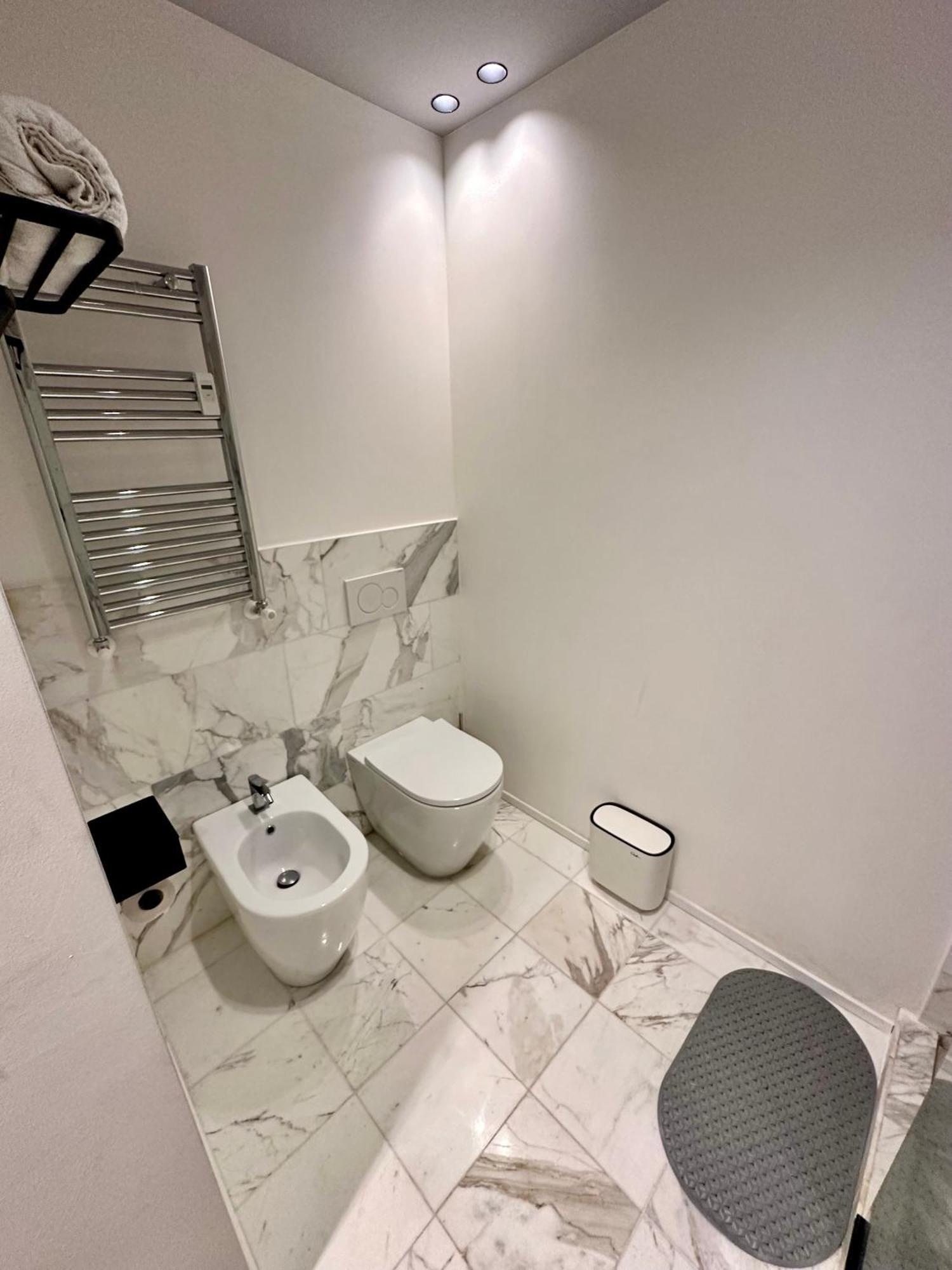 Apartament Casa Broletto - Centro Citta Mediolan Zewnętrze zdjęcie